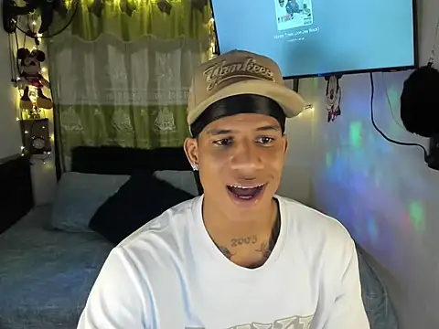 JUANBIGCOCK21CM webcam