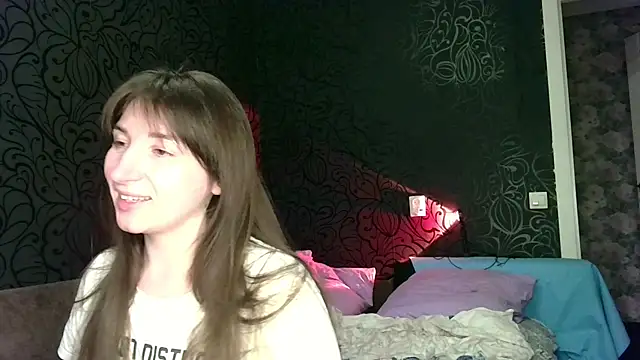 Birdie_Kiss webcam