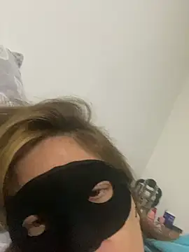 lulupiecitosamor webcam