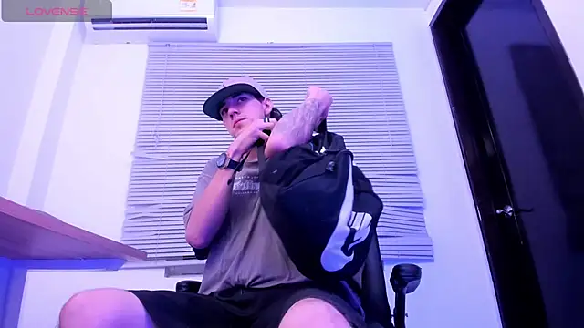 Black_Nova_ webcam