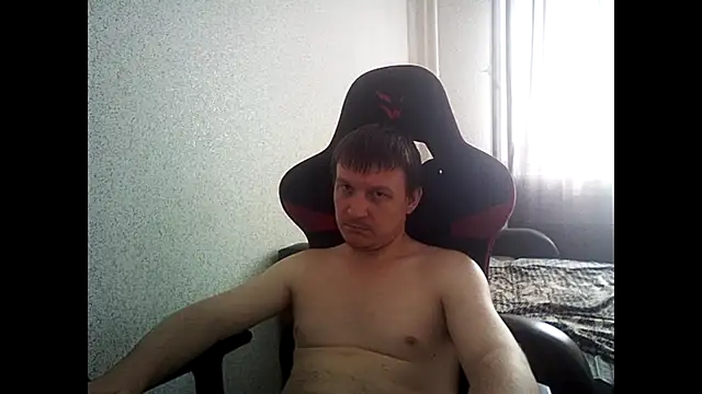 MysteriousWanderer live cam on StripChat