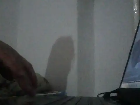 lickthehottie live cam on StripChat