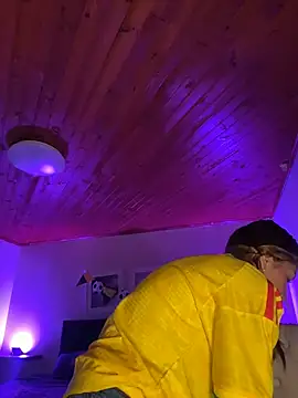 Isabella18_pink webcam