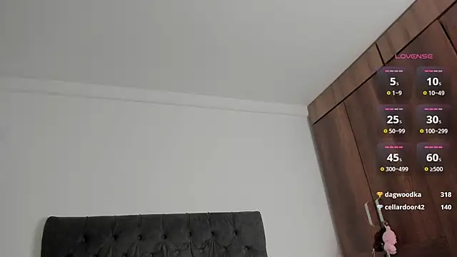 jordanmuskk live cam on StripChat