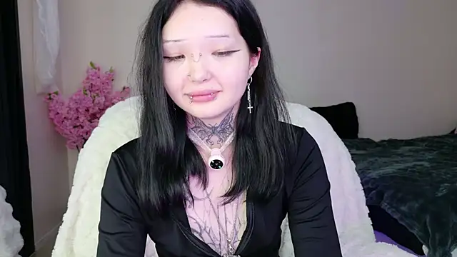 Lein_Bone live cam on StripChat