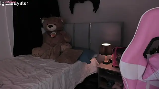 Zaray_star webcam