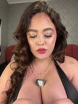 Katie_shuangs live cam on StripChat