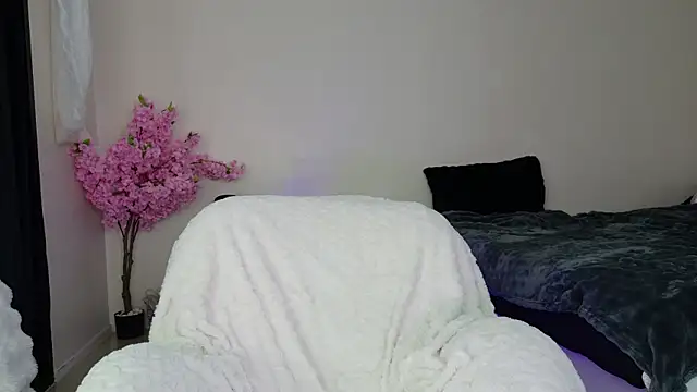 Lein_Bone live sex cam