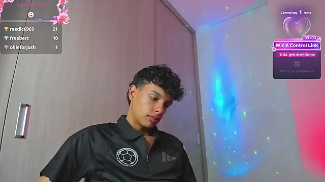 maxfrost1 - Maxfrost1's free webcam - UK Sex Cams