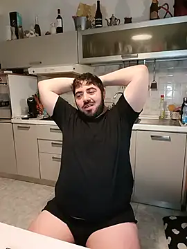 bear_skinny webcam