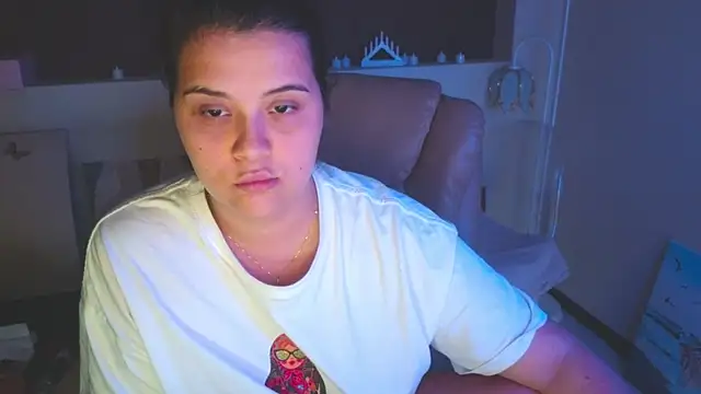 Malika_uAngel webcam