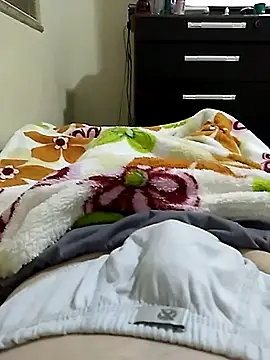 Gallanttrox live cam on StripChat