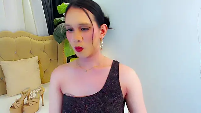 LexiLoreOnTop webcam
