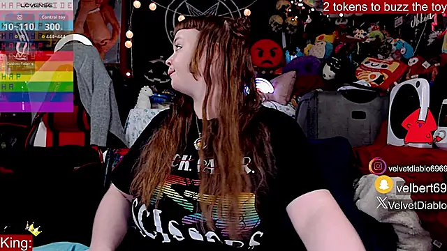 VelvetDiablo webcam