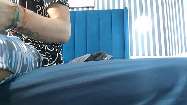 latinbigcrazy webcam