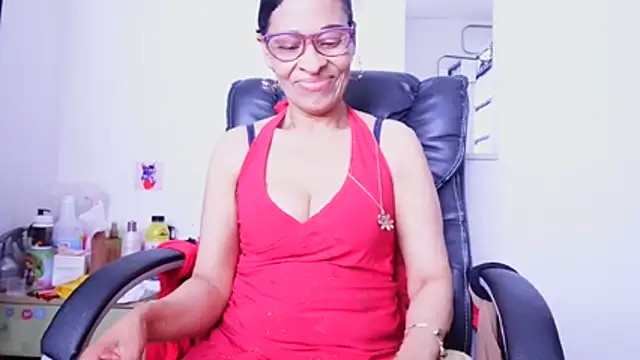 Aries_Mature live cam on StripChat
