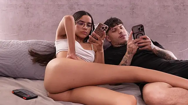Nicky_and_Blake webcam