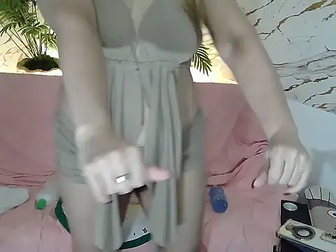 SweetAsianAss webcam
