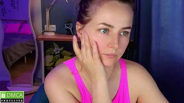 Mira_Mermayd webcam
