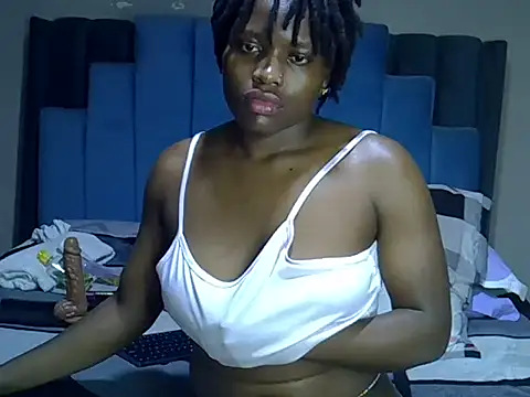 melanin_moon webcam