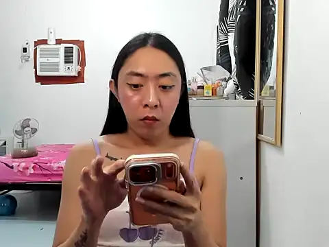 ErikaJayne4u webcam