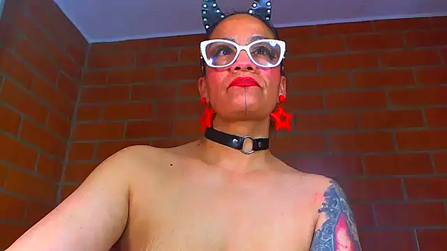 Taylor-hardcore webcam