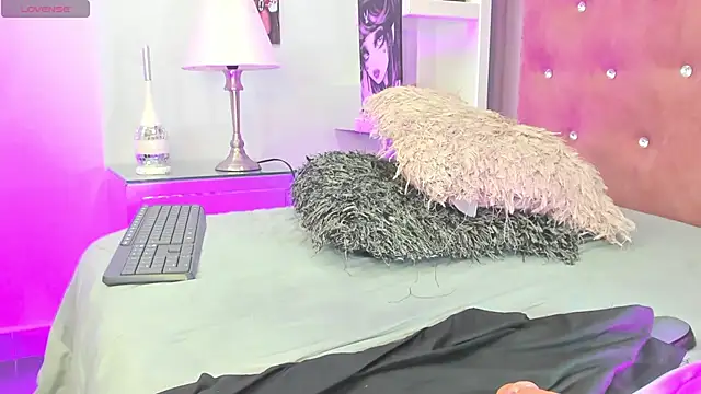 Charlie_Williams webcam
