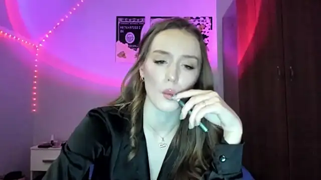 tinyglow webcam