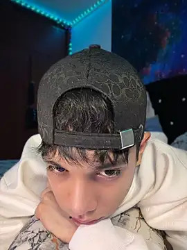 RoughDiamond_ webcam