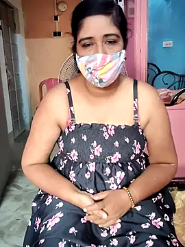 Rulali_44 webcam