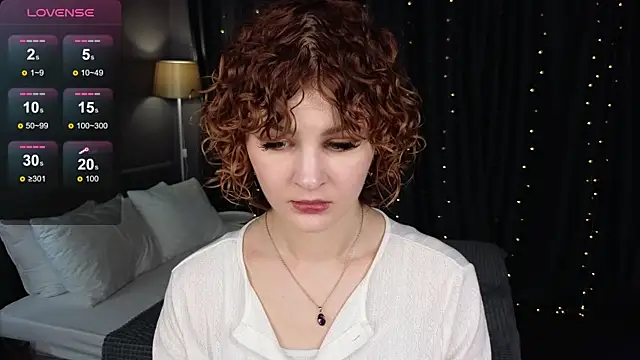 Kira__Fluffy webcam