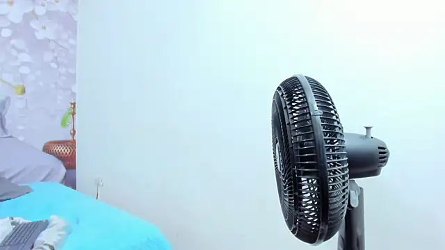 sweetkitty_20_ webcam