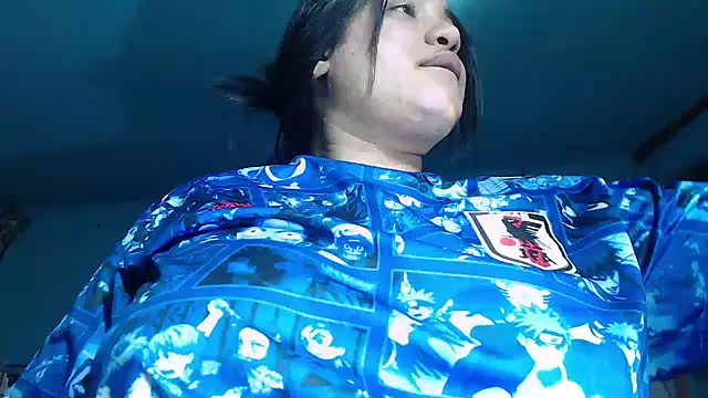 Hilarybunnyy webcam