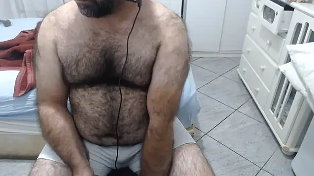 MysterBearMG webcam