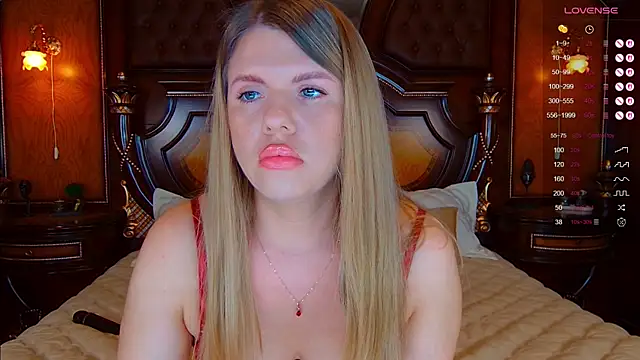 NoraBigAss webcam