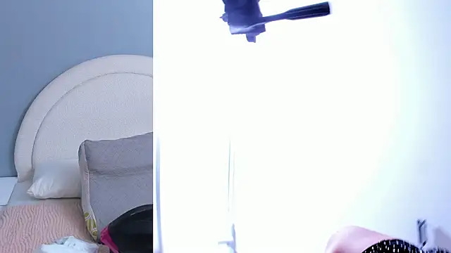emilytowzen live cam on StripChat