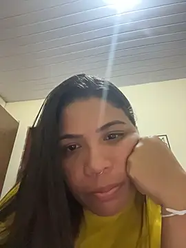 ZahraAmira_ live cam on StripChat