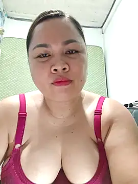 Sweetlorie_83 live cam on StripChat