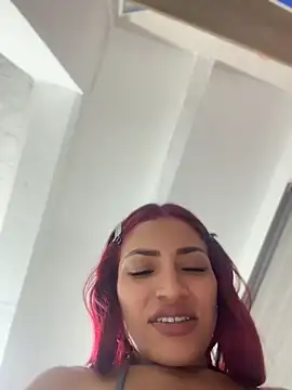 ari_sexy1 live cam on StripChat
