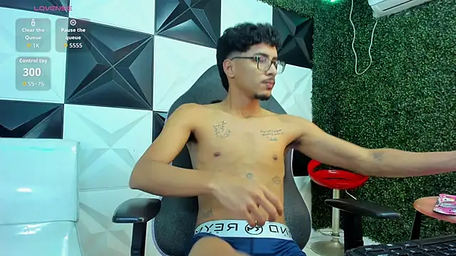 allens_joe live cam on StripChat