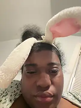 bunbun420247 live cam on StripChat