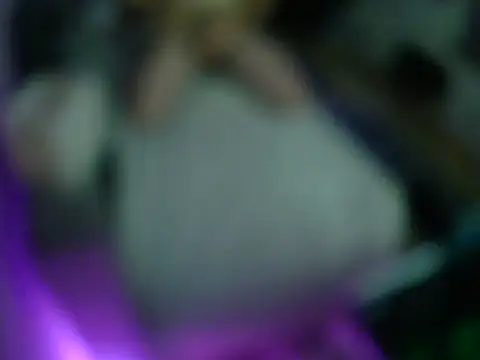 KissYoU41F live cam on StripChat