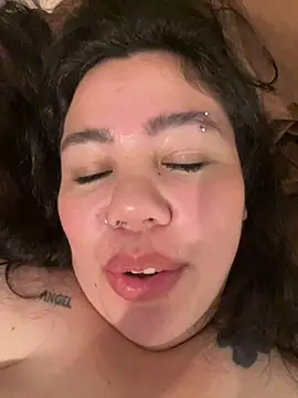 xasianxbiggiexbabyxoxo444 - Xasianxbiggiexbabyxoxo444's free webcam - UK Sex Cams