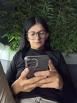 mia_alanna (F teen) - Control lush x2 min
