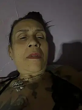 Stariris169 live cam on StripChat