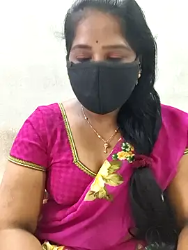 MaaliiiPonuTamil webcam