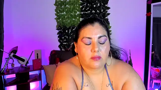 AndreaKinky webcam