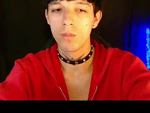 dark_men1 webcam