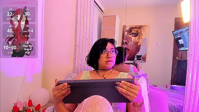 DaryMoon webcam