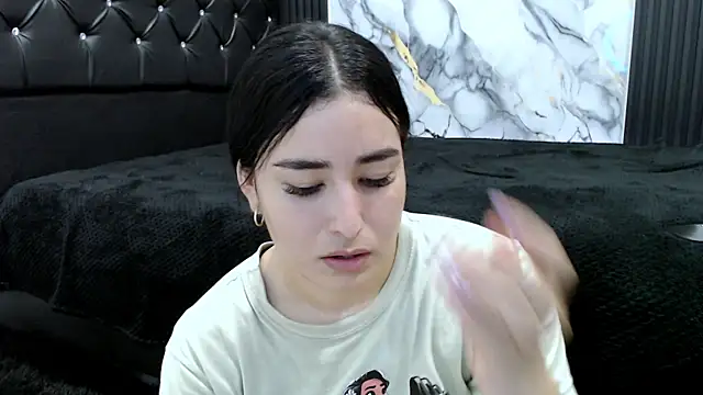 MiaReinig09 webcam